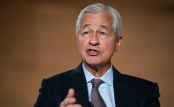 Breaking: Jamie Dimon says auto company bankruptcies reveal 'early signs' of excess in corporate lending