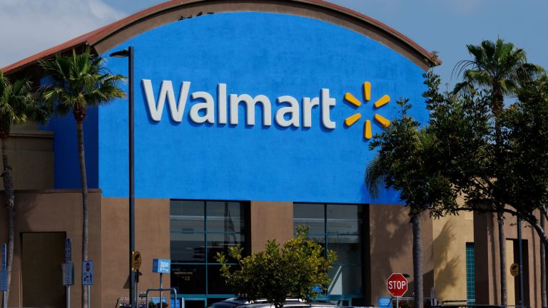 Breaking: Walmart pauses H-1B visas for job candidates as Trump hikes fees