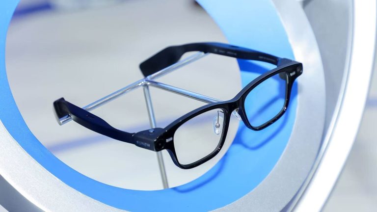 Breaking: Alibaba prices AI glasses at $660 to rival Meta and launches ChatGPT challenger