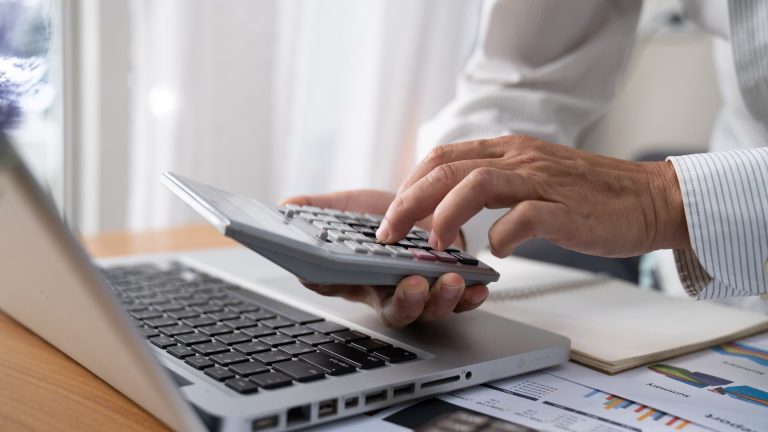 Breaking: Why top earners should make donations before 2026