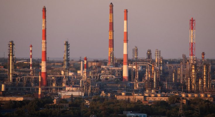 Breaking: China and India to face supply jolt as U.S. targets Russia's oil giants