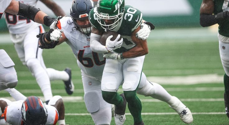 SPORTS: Eagles acquire CB Michael Carter II from Jets for WR John Mitchie