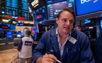 Top investment bank CEO says he was ‘defrauded’ by the bankruptcy that’s rattling Wall Street. Famous short-seller sees an Enron moment - atlantisthemes