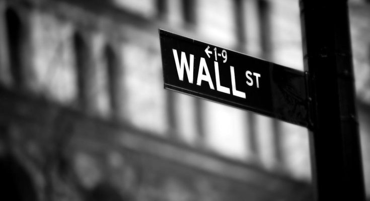 S&P Futures Trim Losses as Trump Eases Trade Concerns - atlantisthemes