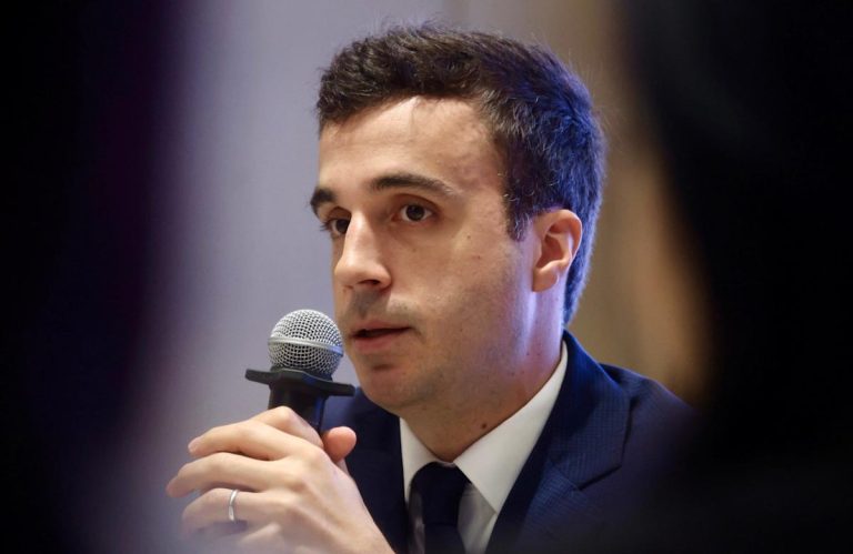 Hong Kong exchange sees further growth ahead for record-setting ETF market - atlantisthemes