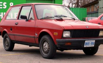 Red Yugo GV