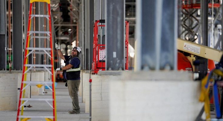 Big Tech's AI ambitions are remaking the US power grid. Consumers are paying the price. - atlantisthemes