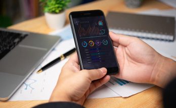 Schwab’s Record Revenue Showcases Wall Street Bonanza From Trade Tumult, AI Revolution - atlantisthemes