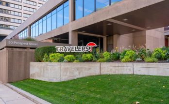 Umbrella Weather: Investors Rain on Travelers Despite Insurer’s Disaster Savings - atlantisthemes