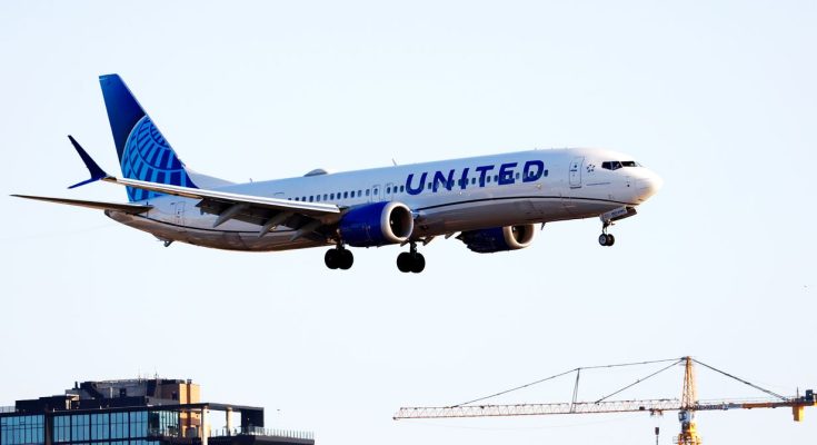 Mystery Object From ‘Space’ Strikes United Airlines Flight Over Utah – Trends