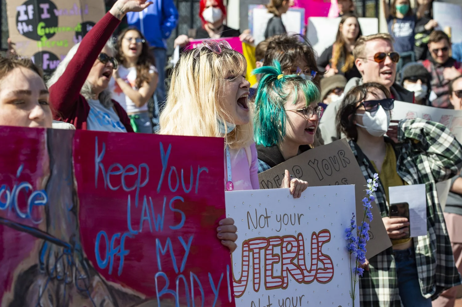 What Abortion Rights Activists Are Reading — AJ+