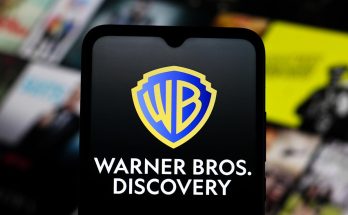 Warner Bros. Discovery considers breakup options, citing 'unsolicited' takeover interest - atlantisthemes