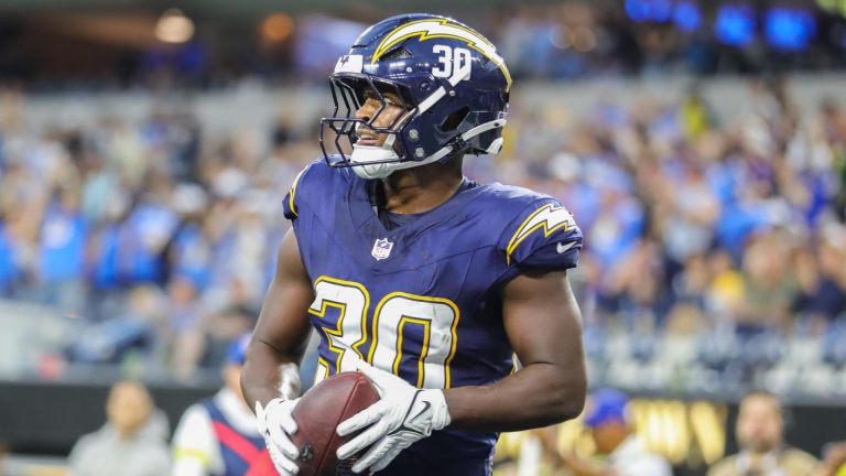 Matchup rankings: Upgrade Daniel Jones, downgrade Travis Kelce