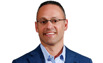 Pats agree to extension with top slot CB Jones