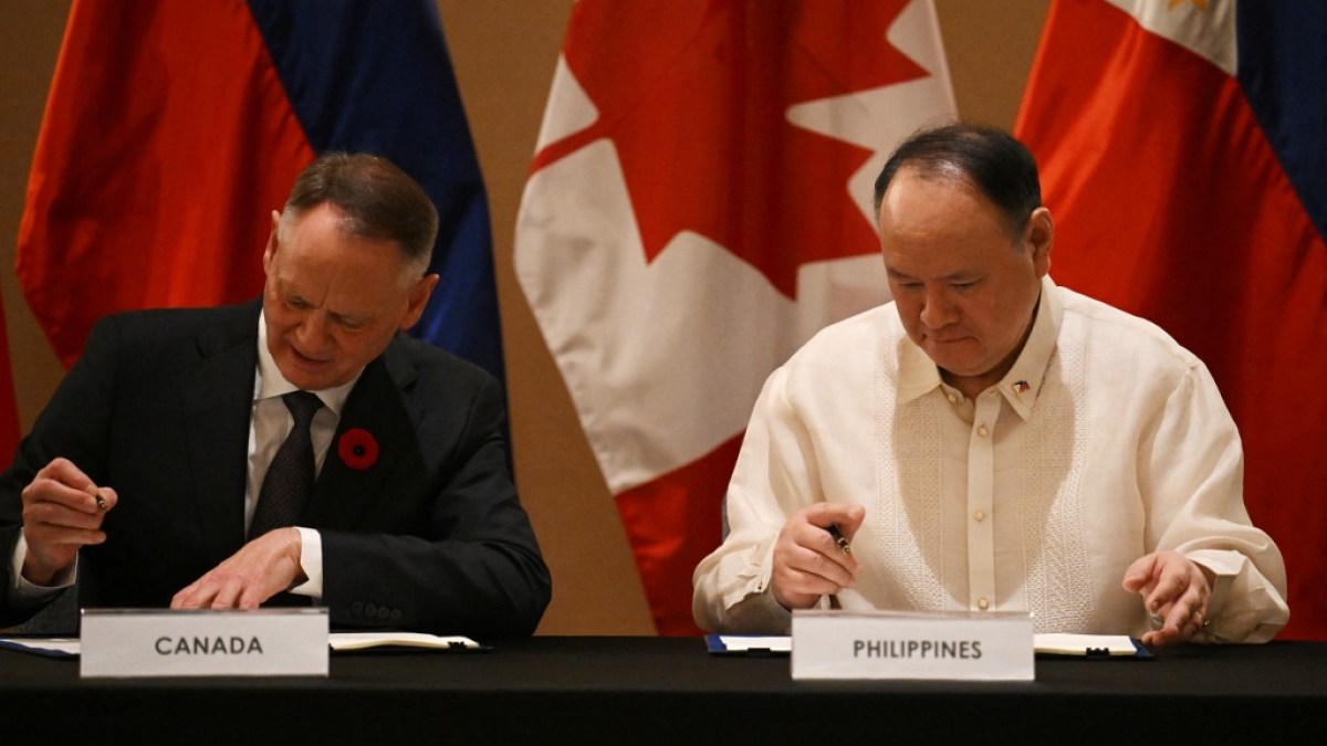 atlantisthemes - Canada, Philippines sign defence pact to deter Beijing in South China Sea