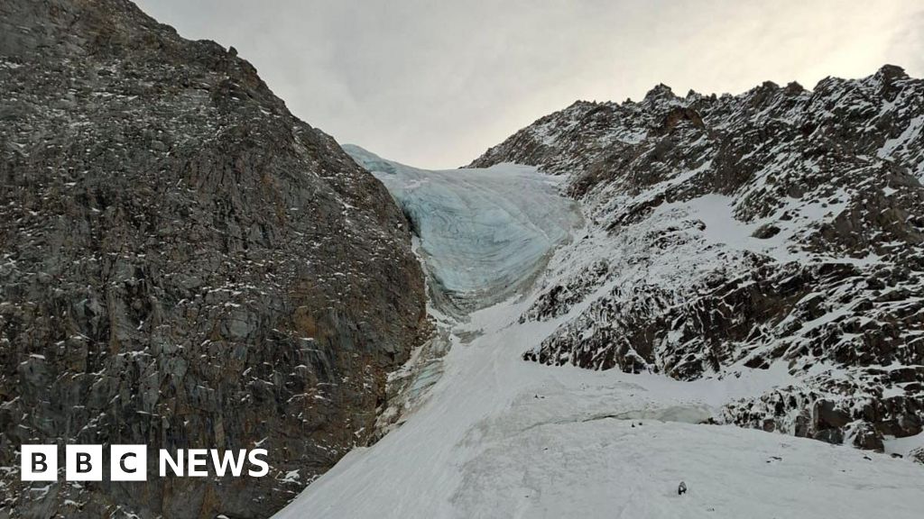 atlantisthemes - Avalanche in Italy kills five including father and daughter
