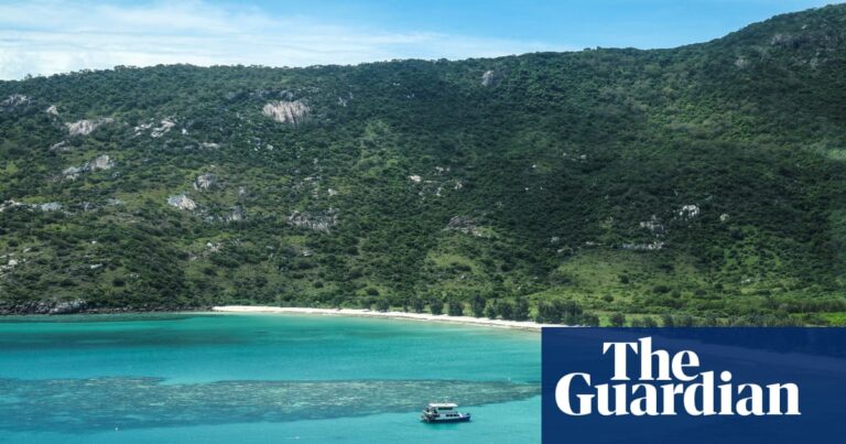 atlantisthemes - Passengers on ill-fated cruise ship flown home after Lizard Island death of 80-year-old