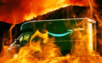 atlantisthemes - Amazon Tells Driver to Keep Delivering Packages Amid Raging Wildfire