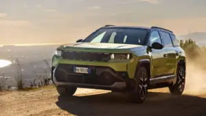 amerikanischer-klassiker-europaeisches-herz-der-neue-jeep-compass-kombiniert-das-typische-jeep-desig.webp