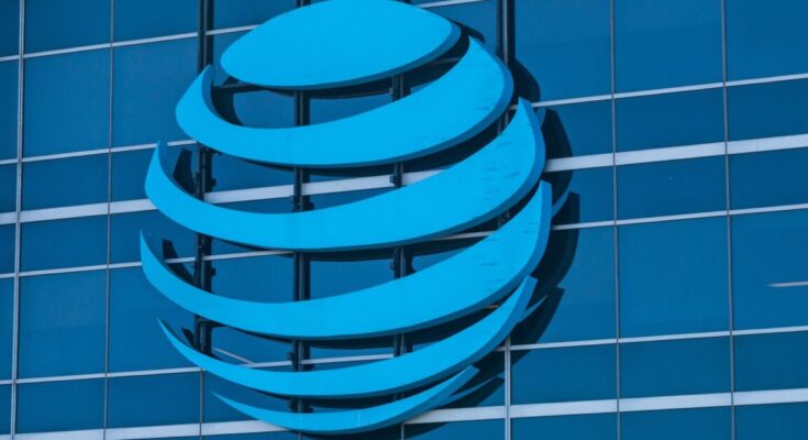 atlantisthemes - AT&T sues ad industry watchdog instead of pulling ads that slam T-Mobile