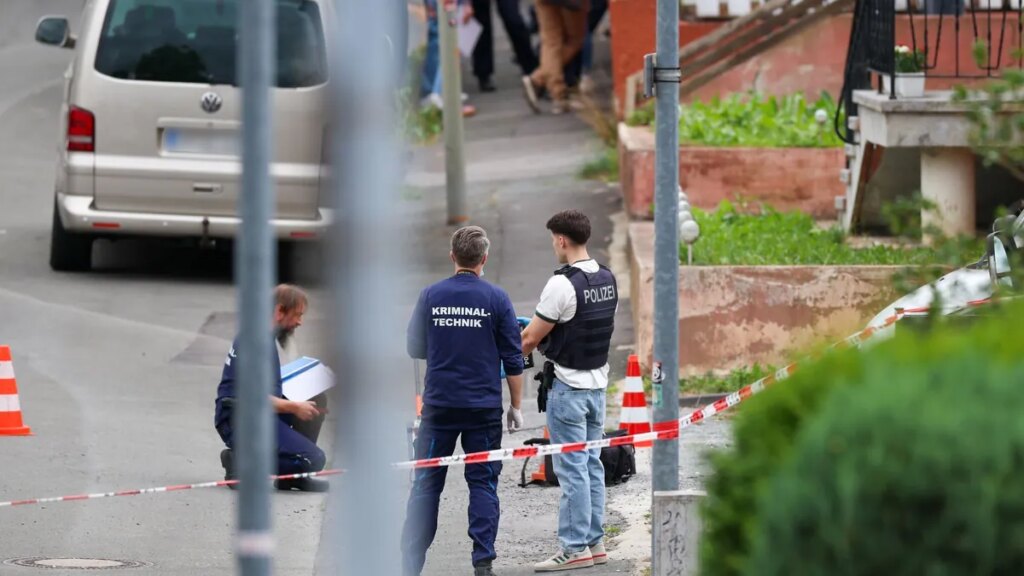 motiv-und-hintergrund-der-tat-waren-auch-in-der-nacht-noch-unklar.jpg