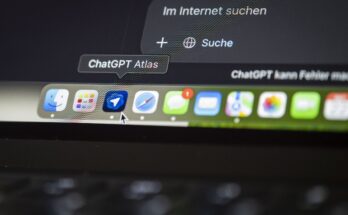 Researchers found that OpenAI's browser, Atlas's omnibox, is extremely vulnerable to serious prompt injection attacks.